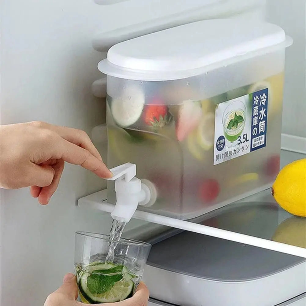 3.5L Refrigerator Water Jug With Faucet